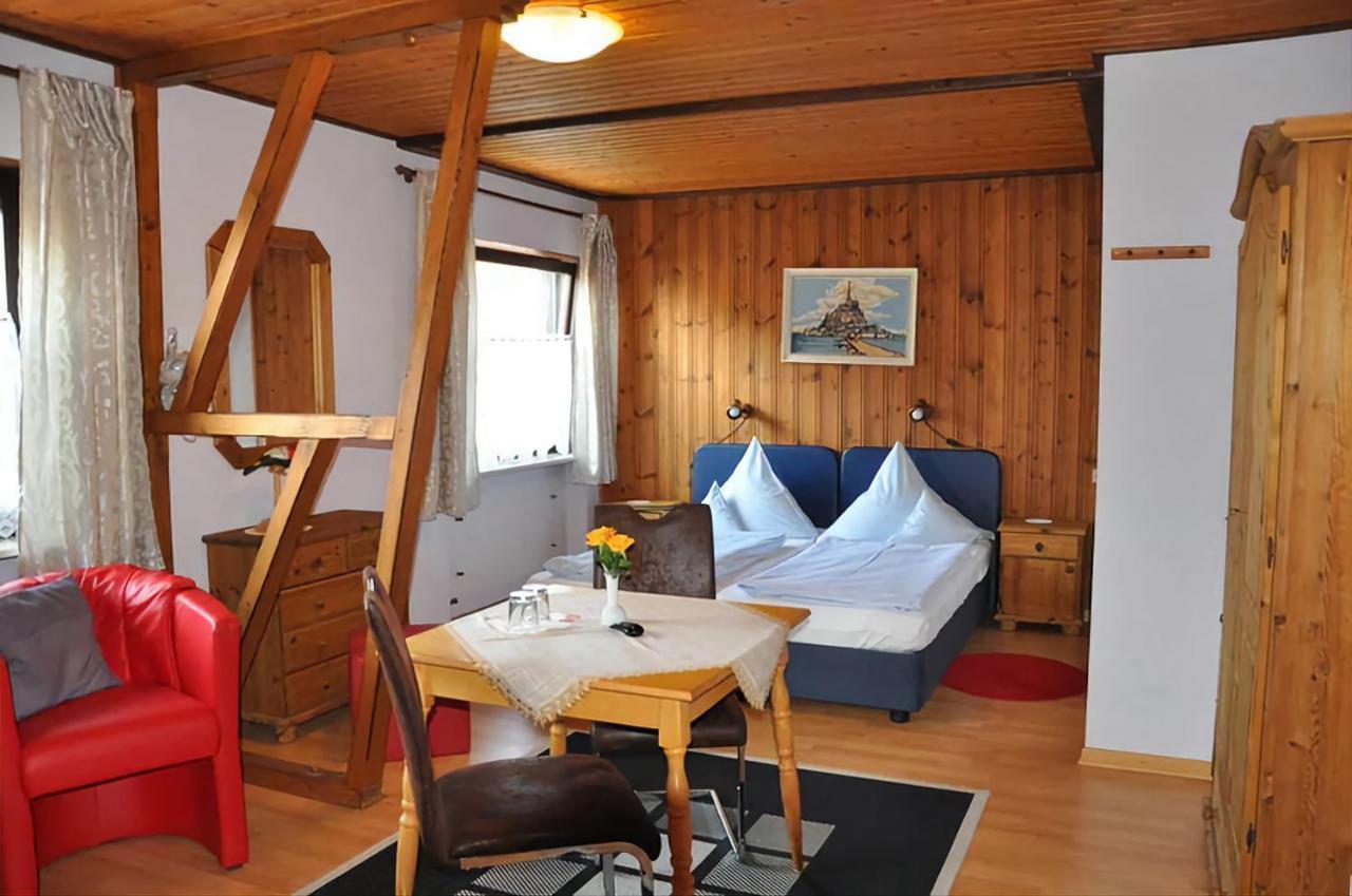 Bauer'S Pension-Restaurant-Catering Grosshabersdorf 外观 照片