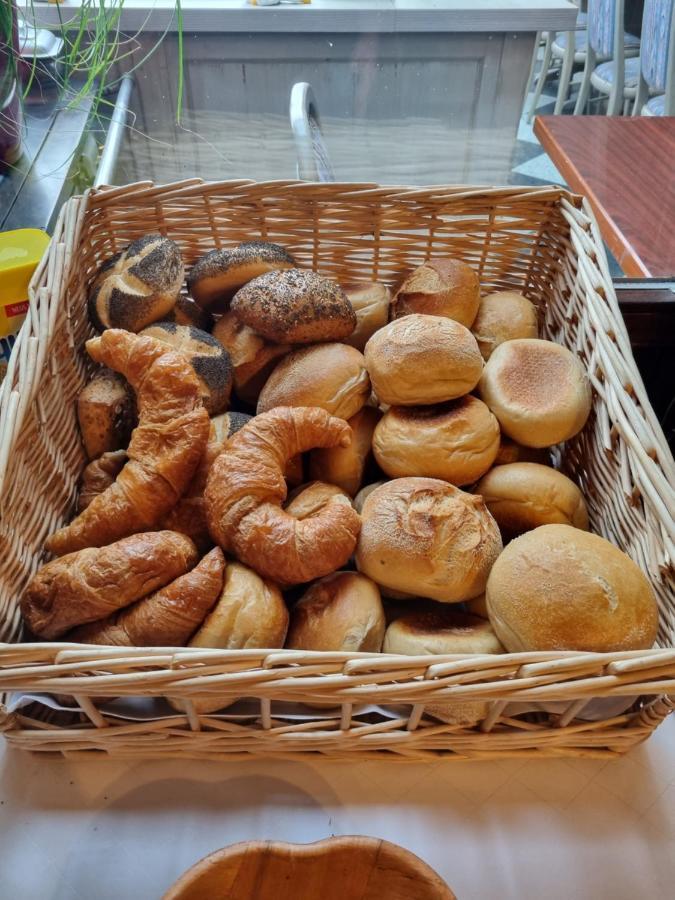 Bauer'S Pension-Restaurant-Catering Grosshabersdorf 外观 照片